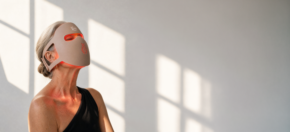 Masque LED à la maison : ce qu'on peut vraiment en attendre après 55 ans
