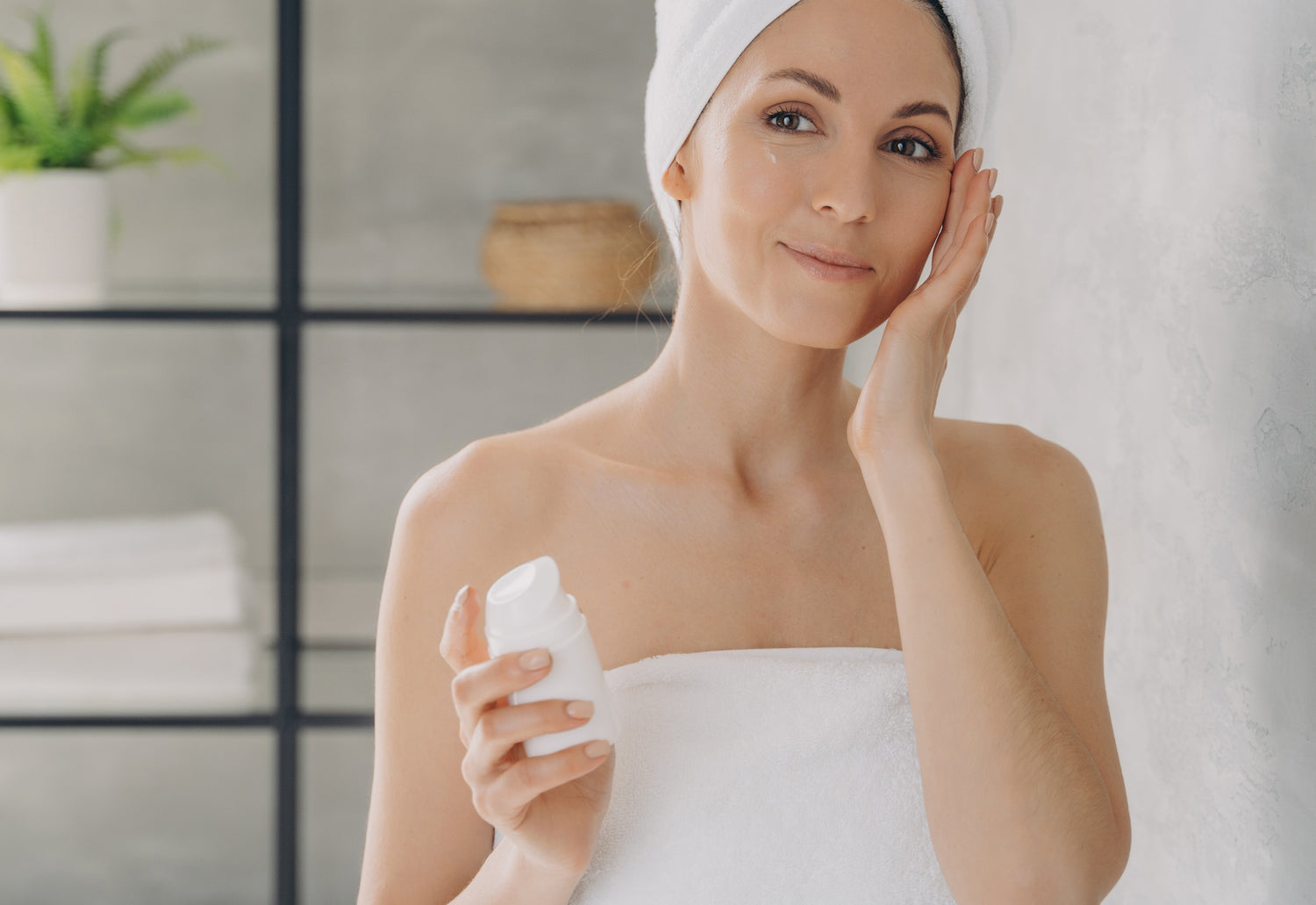 Pourquoi est-il essentiel de faire pénétrer les crèmes en profondeur pour prévenir les rides ?